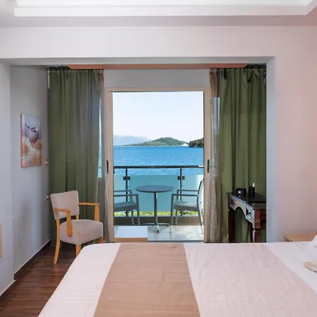 Hotell Armeno 3*