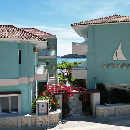 Otel Armeno 3*